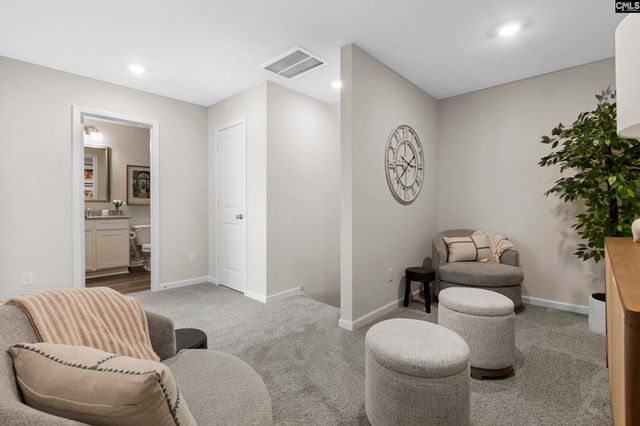 800 Soaring Free Lane, Hopkins, SC 29061