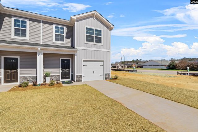 800 Soaring Free Lane, Hopkins, SC 29061