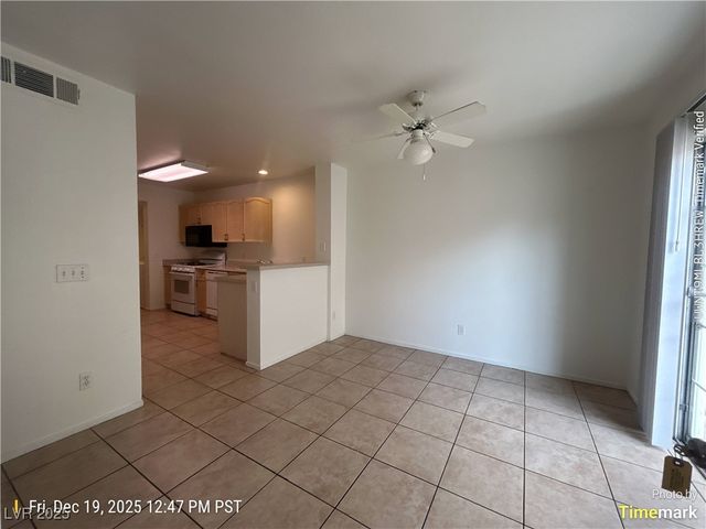 8461 Blazing Sun Avenue, Las Vegas, NV 89129