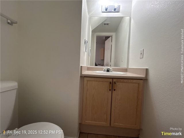 8461 Blazing Sun Avenue, Las Vegas, NV 89129