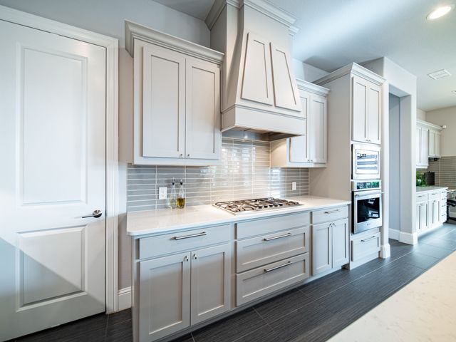 2708 Pointview Court, Lewisville, TX 75067