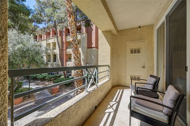 230 East Flamingo Road 106, Las Vegas, NV 89169