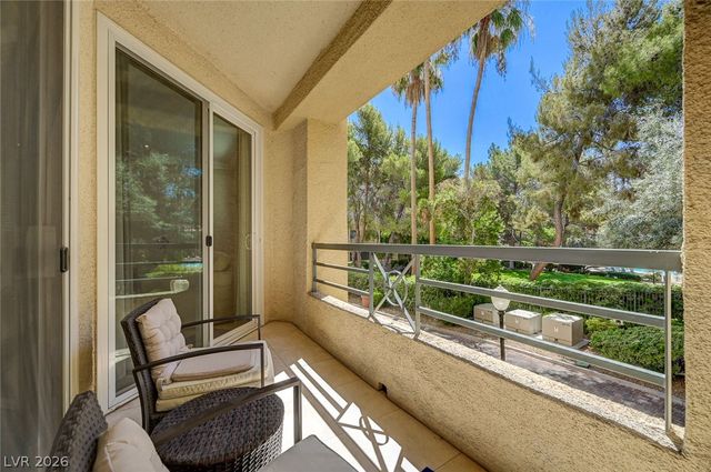 230 East Flamingo Road 106, Las Vegas, NV 89169