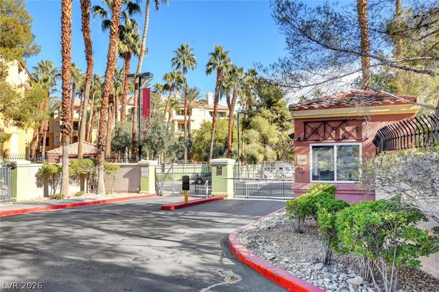 230 East Flamingo Road 106, Las Vegas, NV 89169