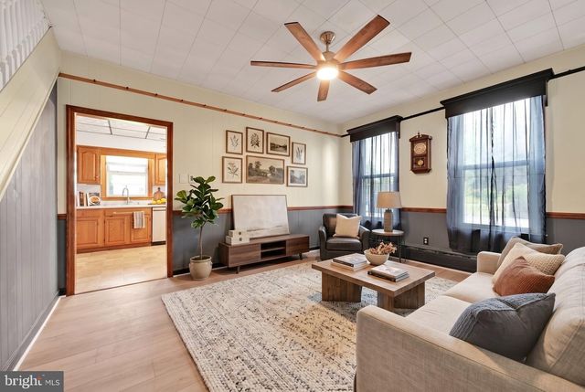 503 W MAIN ST, Annville, PA 17003