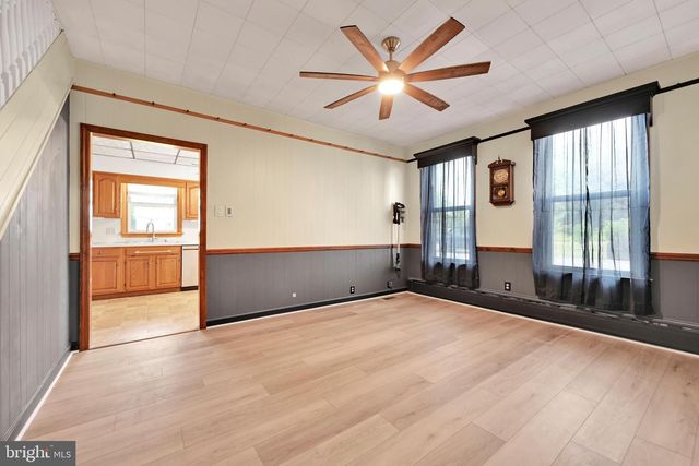 503 W MAIN ST, Annville, PA 17003