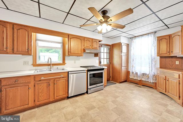503 W MAIN ST, Annville, PA 17003
