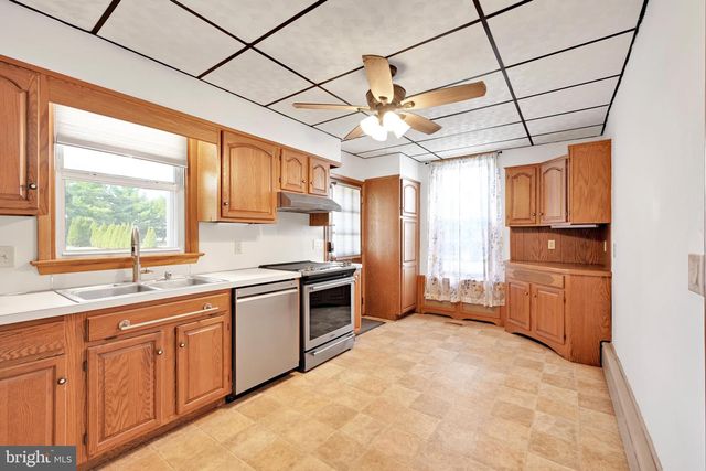 503 W MAIN ST, Annville, PA 17003