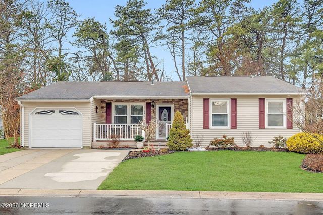 7 Eaton Lane 73, Whiting, NJ 08759