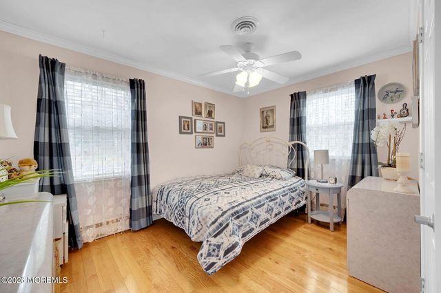 7 Eaton Lane 73, Whiting, NJ 08759