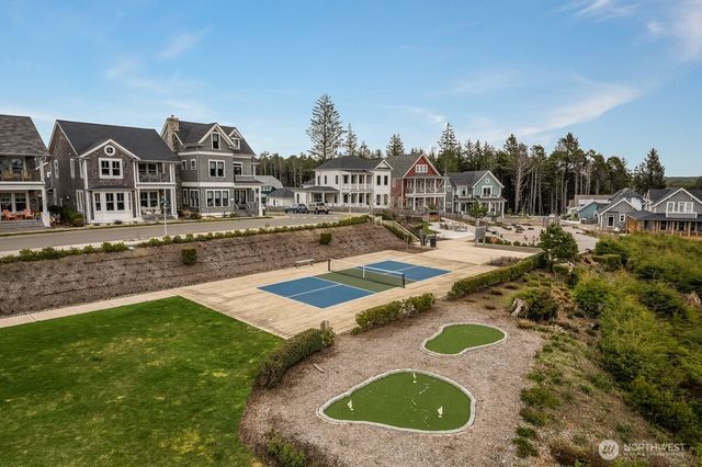 38 Trillium Lane, Pacific Beach, WA 98571