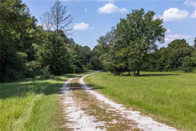 14706 Highway 90 N, Bedias, TX 77831