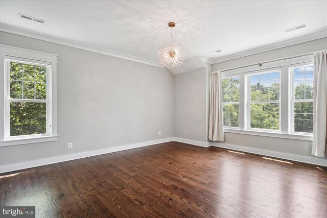 1565 HANE, Mclean, VA 22101