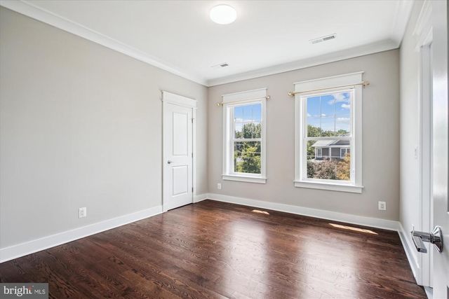 1565 HANE, Mclean, VA 22101