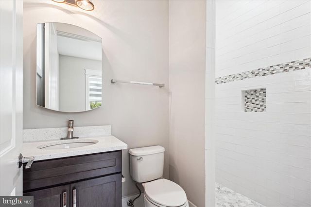 1565 HANE, Mclean, VA 22101