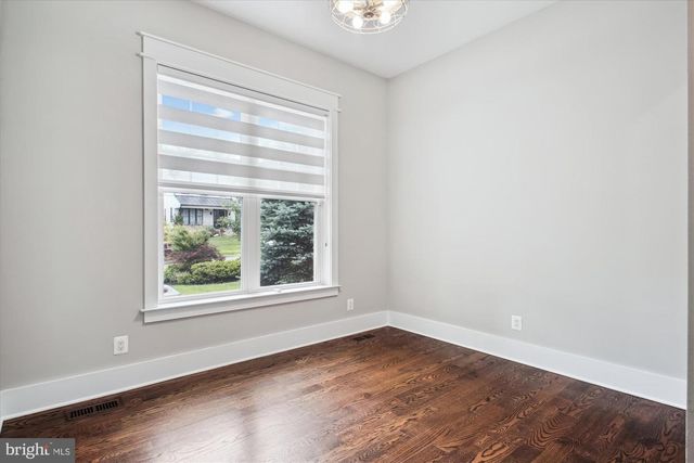 1565 HANE, Mclean, VA 22101