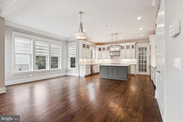 1565 HANE, Mclean, VA 22101