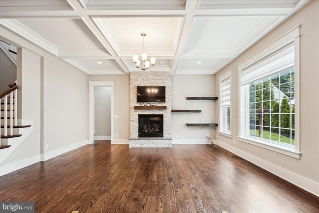 1565 HANE, Mclean, VA 22101