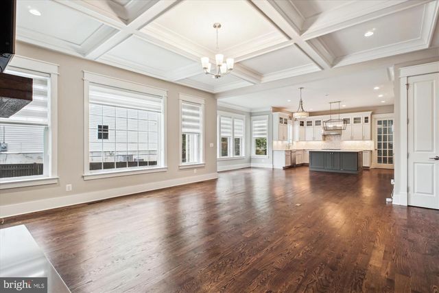 1565 HANE, Mclean, VA 22101
