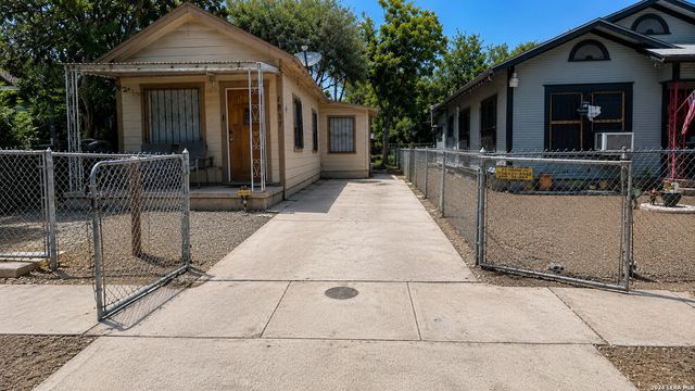 1817 San Luis, San Antonio, TX 78207