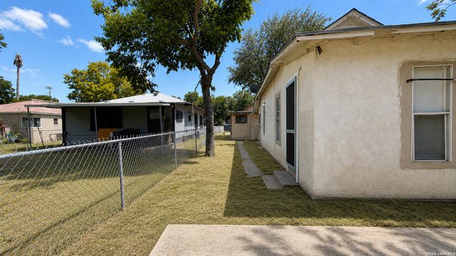 1817 San Luis, San Antonio, TX 78207