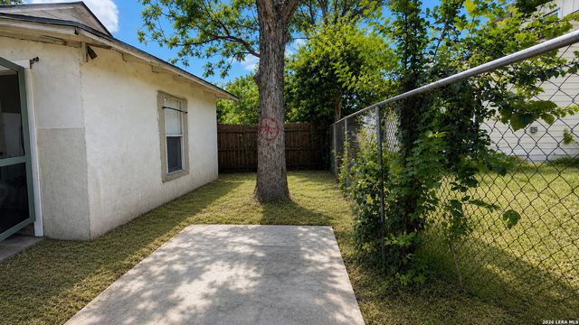 1817 San Luis, San Antonio, TX 78207