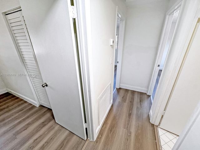 3041 N 74th Ave, Hollywood, FL 33024