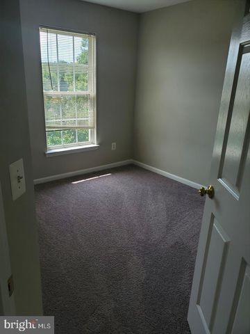 1372 CRANES BILL WAY, Woodbridge, VA 22191