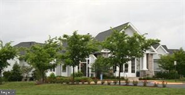 1372 CRANES BILL WAY, Woodbridge, VA 22191