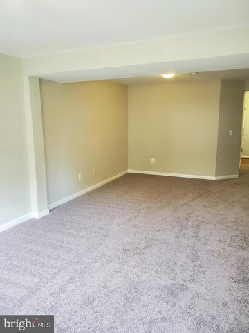 1372 CRANES BILL WAY, Woodbridge, VA 22191