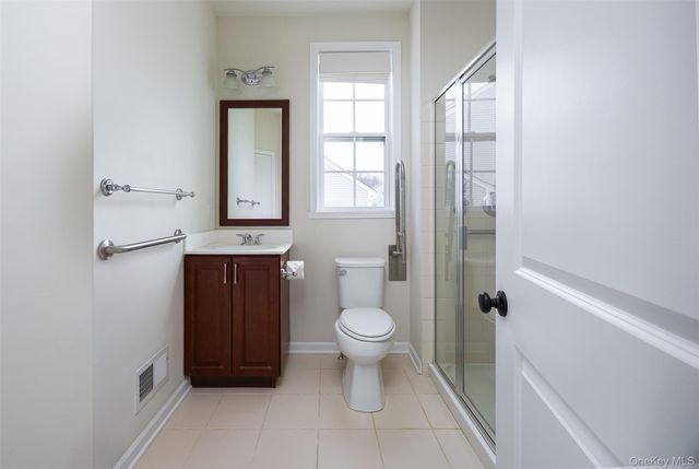 27 E Van Buren Way, Hopewell Junction, NY 12533