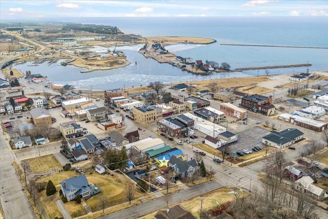 517 MILWAUKEE STREET, Kewaunee, WI 54216