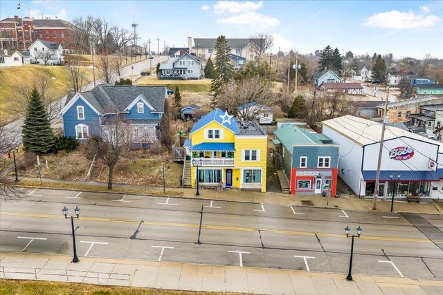 517 MILWAUKEE STREET, Kewaunee, WI 54216