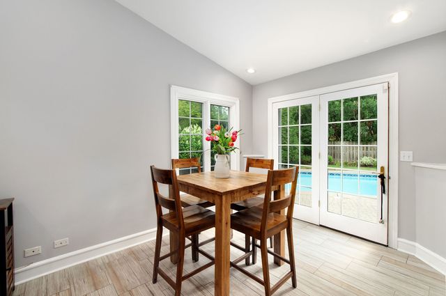 9445 Avers Avenue, Evanston, IL 60203