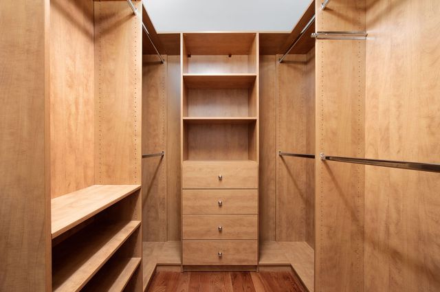 9445 Avers Avenue, Evanston, IL 60203