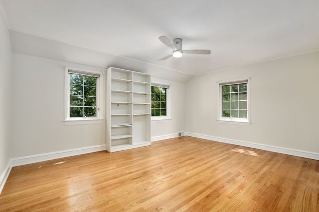 9445 Avers Avenue, Evanston, IL 60203