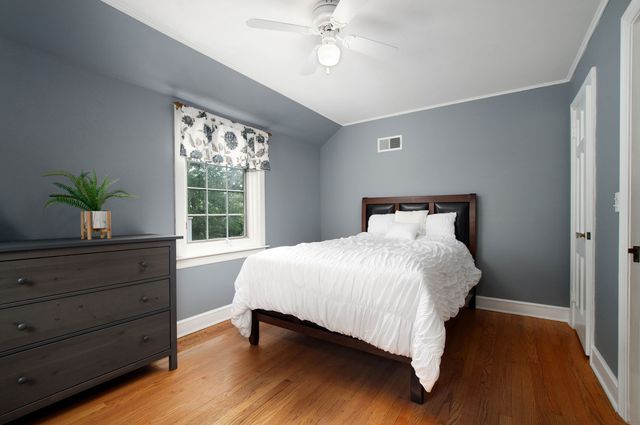 9445 Avers Avenue, Evanston, IL 60203