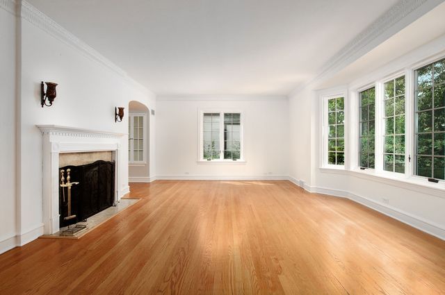 9445 Avers Avenue, Evanston, IL 60203