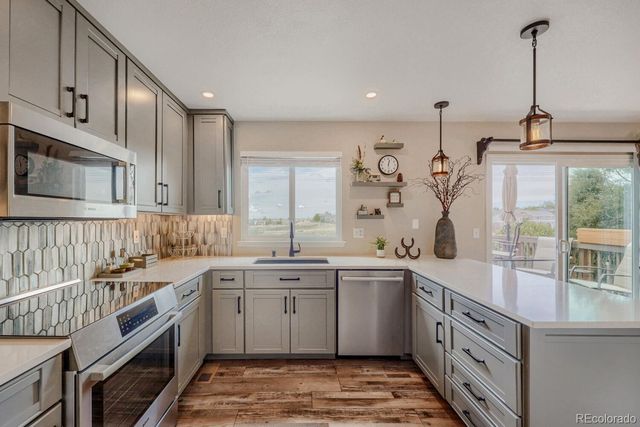 834 S Carlton Street, Castle Rock, CO 80104