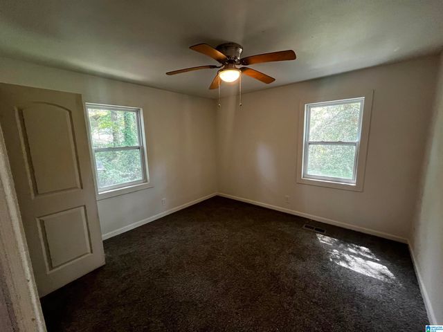 5811 15TH STREET E, Cottondale, AL 35453