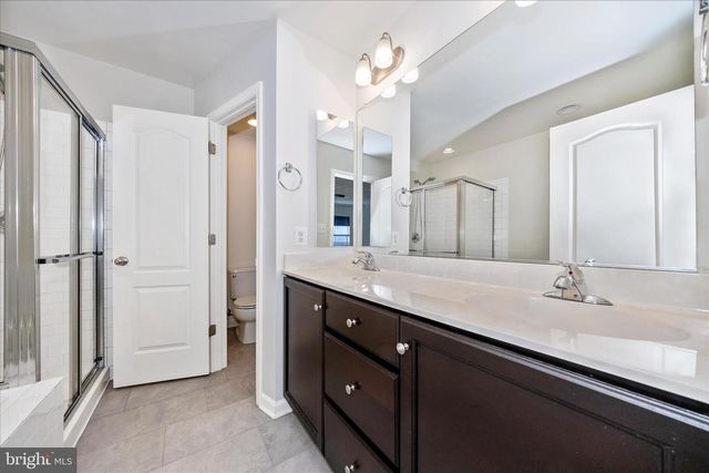 203 CHARTERHOUSE ST, Falling Waters, WV 25419