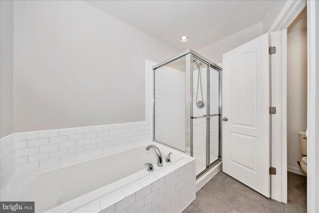 203 CHARTERHOUSE ST, Falling Waters, WV 25419
