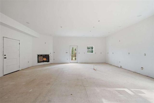 2918 Level Ridge Road, Atlanta, GA 30354