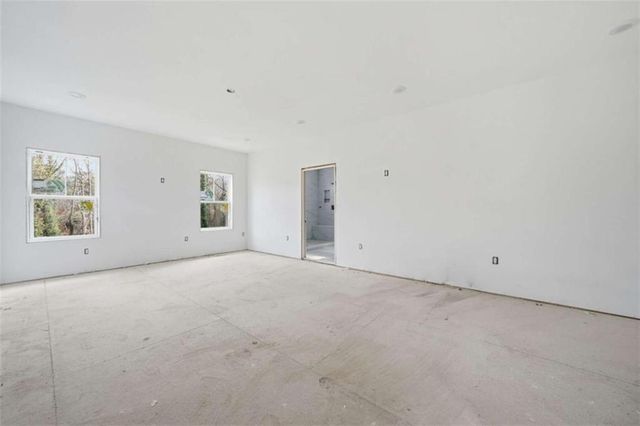 2918 Level Ridge Road, Atlanta, GA 30354