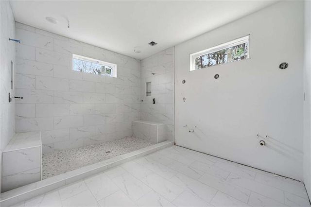 2918 Level Ridge Road, Atlanta, GA 30354