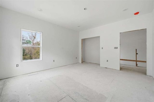 2918 Level Ridge Road, Atlanta, GA 30354