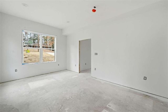 2918 Level Ridge Road, Atlanta, GA 30354