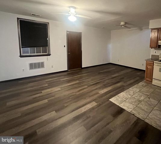 2533 E AUBURN ST, Philadelphia, PA 19134