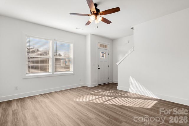 114 Indian Wells Court, Harmony, NC 28634