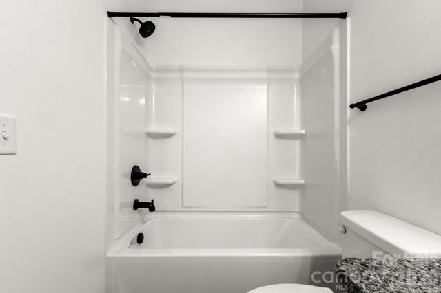 114 Indian Wells Court, Harmony, NC 28634